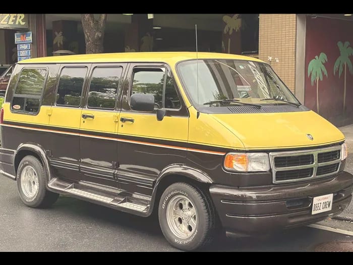 199y DODGE RAM VAN